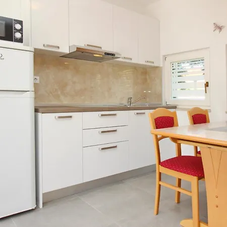 Apartamento By The Sea Baska, Krk - 18771 Baška